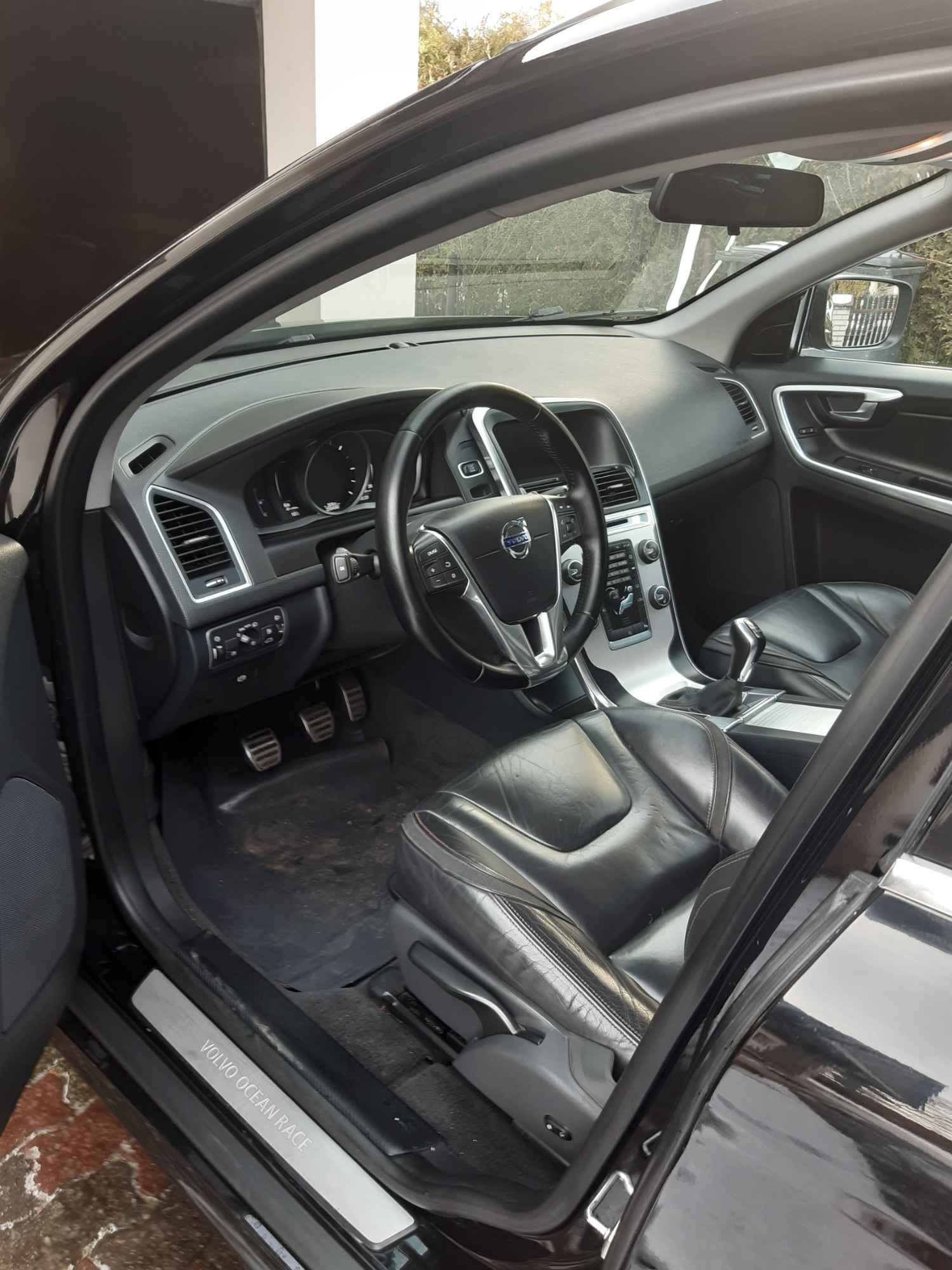 Sprzedam Volvo XC60 Zawiercie - zdjęcie 8