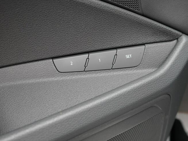 Audi Q8 e-tron 50 340KM MatrixLED ACC Kamery360 Pneumatyka Kielce - zdjęcie 11