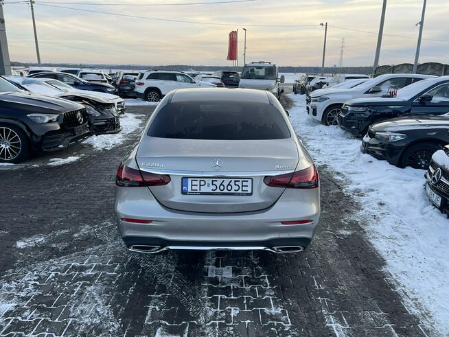 Mercedes E 220 Diesel mHEV 4 Matic Kamera Podgrzewanie Skóra Pamięć Gliwice - zdjęcie 8