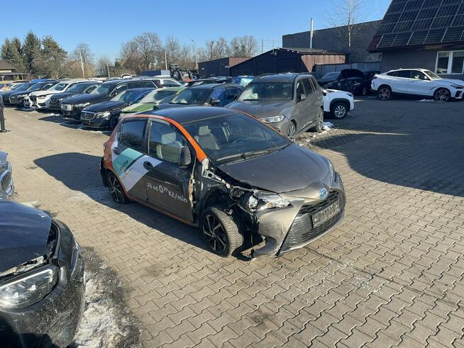 Toyota Yaris Selection Automat Hybryda Klimatronik Kamera Gliwice - zdjęcie 2