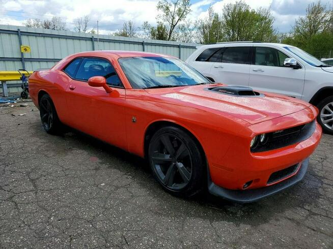 Dodge Challenger 5.7 R/T / bardzo niski przebieg / automat Warszawa - zdjęcie 3