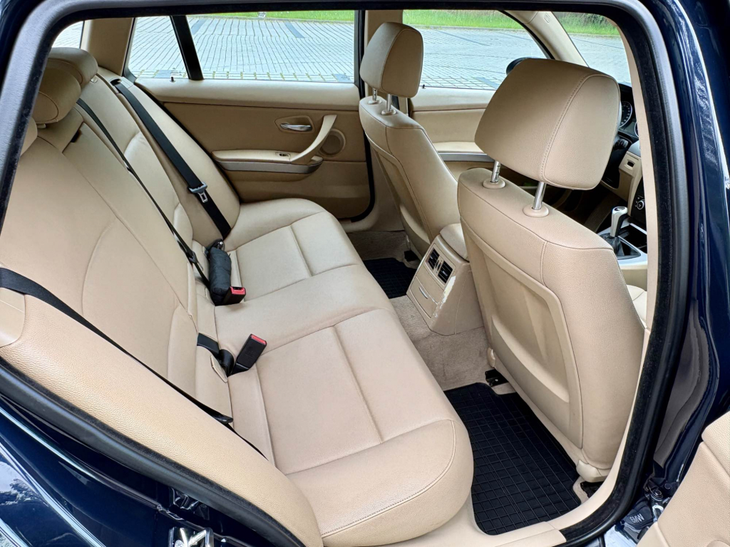BMW 320d E91 Częstochowa - zdjęcie 9