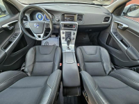 Volvo V60 2.0 5 cylindrów* R-Design* Bardzo Ładne i Zadbane Opoczno - zdjęcie 8