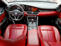 Alfa Romeo Giulia / 2.0 200KM / automat / niski przebieg / Tarnów - zdjęcie 8