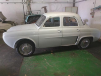 Antyk Renault Dalphaine