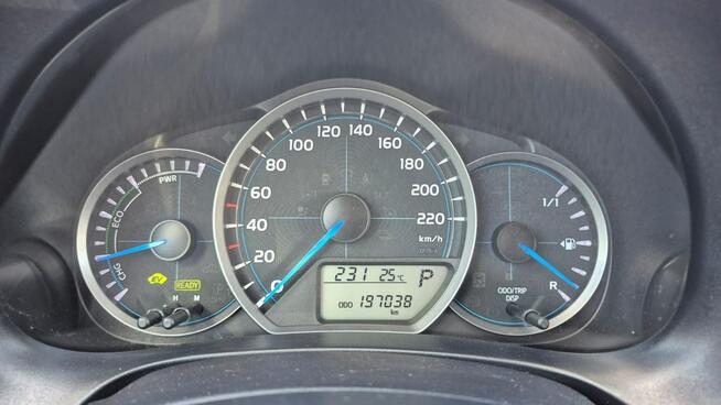 Toyota Yaris 1.5VVT-i Hybrid*Automat*Kamera"Navi Bibice - zdjęcie 6