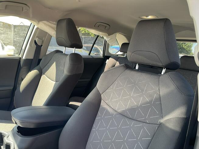 Toyota RAV-4 Salon PL Automat Hybryda Kamera Klimatronik Virtual Gliwice - zdjęcie 12
