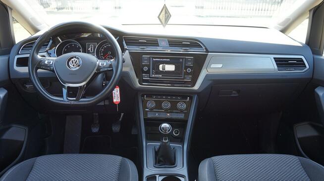 Volkswagen Touran zarejestrowany, ubezpieczony. Gwarancja. Polecam !!! Zielona Góra - zdjęcie 10