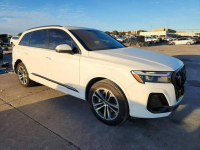 Audi Q7 PREMIUM PLUS / Quattro / niski przebieg