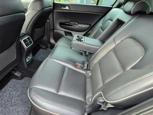 Kia Sportage 1.6 Benzyna**Skóra**Navi**Kamera**Led**ŚLICZNA**PL Łosino - zdjęcie 9