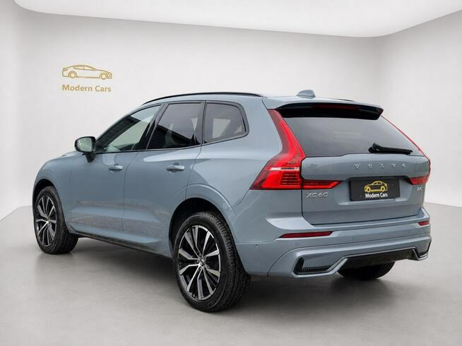 Volvo XC 60 FV23%/B5 AWD/Bowers/FourC/Kam360/Panorama/Hak/ACC/BLIS/ASO Pozowice - zdjęcie 9