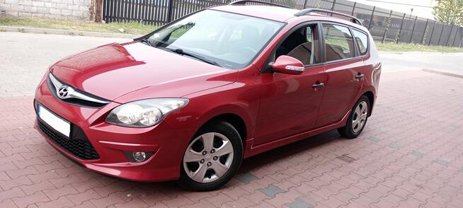 Hyundai i30 ## 1.4 benzyna # rok 2011/12 ## Radomsko - zdjęcie 1