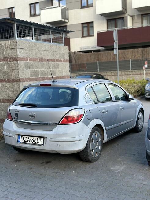 Opel Astra 1.7 CDTI A-H 101 KM - 5600 Do negocjacji Fabryczna - zdjęcie 3