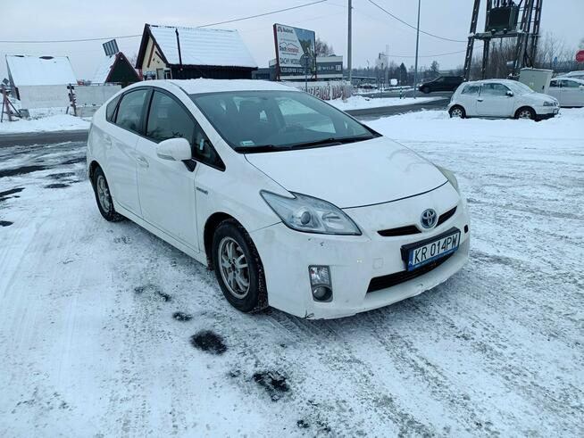 Toyota Prius 1.8 Hybrid 10r Automat Tarnów - zdjęcie 1