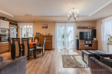 Dom z ogrodem i garażem umeblowany i wyposażony Kosina - zdjęcie 11