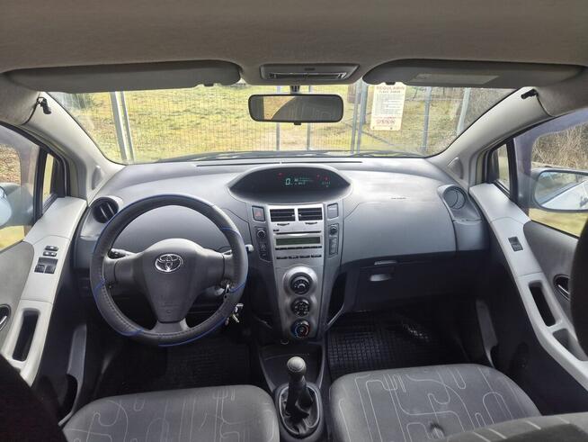 Toyota Yaris II Model 2010rok!5Dzwiowy!Salon Polska!Klima!! Legnica - zdjęcie 8