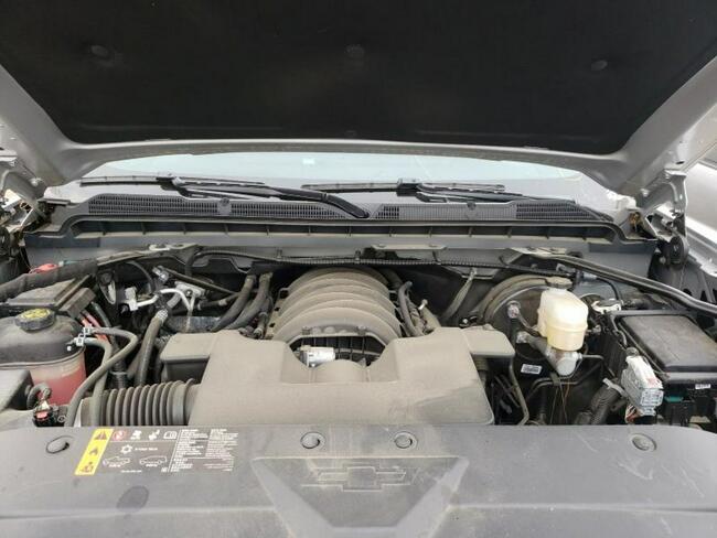 Chevrolet Silverado 2018, 5.3L, K1500, porysowany lakier Warszawa - zdjęcie 9