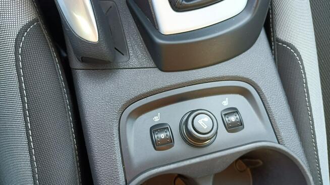 Ford Focus Champions Edition B. ekonomiczny Stare Budy - zdjęcie 12