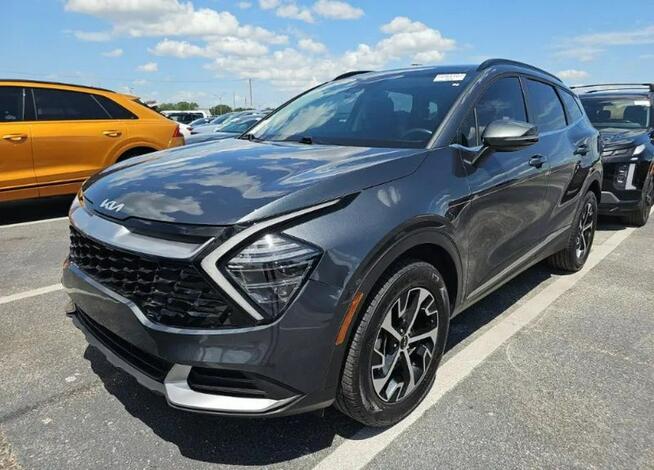 Kia Sportage Bogata wersja wyposażenia / AWD / niski przebieg Cieszyn - zdjęcie 1