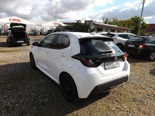 TOYOTA YARIS HYBRID IV Słupsk - zdjęcie 8