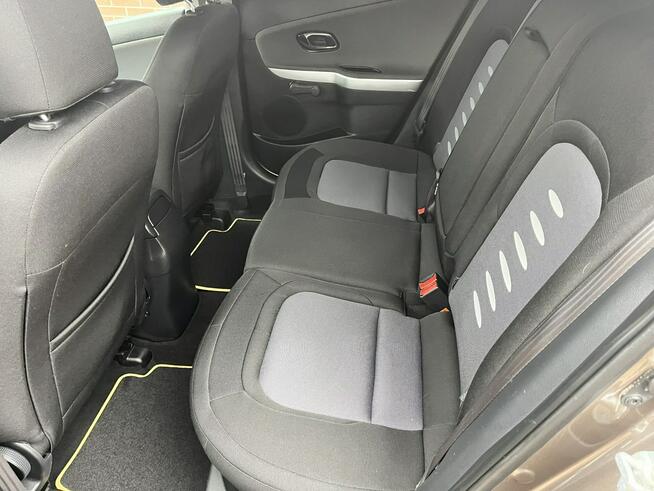 Kia Cee'd 1.6 benzyna 135 KM super stan klima parktronik Kobylnica - zdjęcie 11