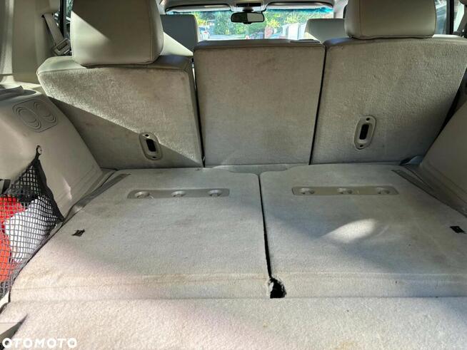 Na sprzedaż samochód Jeep Commander 5.7 V8 Limited Lublin - zdjęcie 12