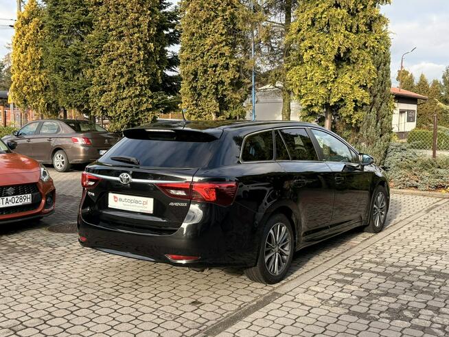 Toyota Avensis 1.8 146 KM Edition S ,Kamera,Navi, Webasto,Gwarancja Tarnowskie Góry - zdjęcie 4