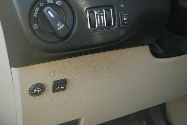 Chrysler Town &amp; Country. 3,6 benzyna / gaz LPG Słupsk - zdjęcie 10