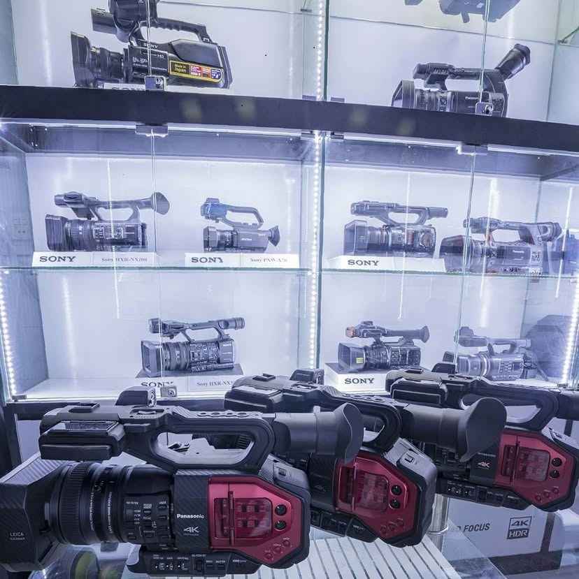 Canon XA75, Sony FDR-AX43, Panasonic, DJI Osmo Pocket 3, Insta360 X5, Krakowiany - zdjęcie 3