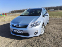 TOYOTA AURIS 1.8 HSD (HYBRYDA) 2010r. (OC i PT do 02.2027r.)