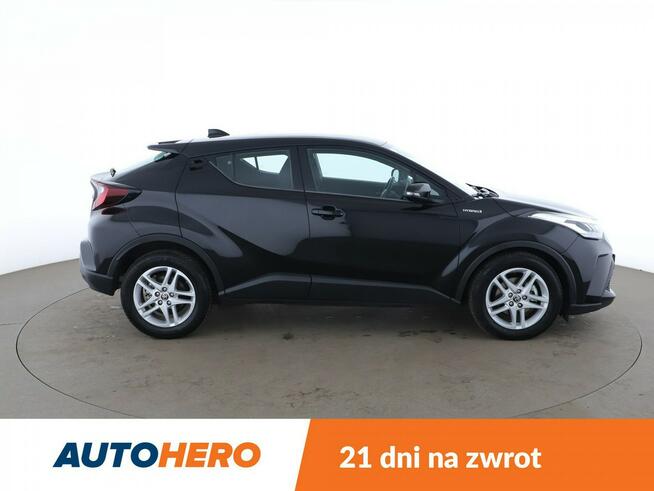 Toyota C-HR navi/ kamera/ 122KM/ Bluetooth /ACC/ LED/ Warszawa - zdjęcie 8