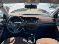 Hyundai i20 Klimatyzacja Gliwice - zdjęcie 10
