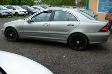 Mercedes C 220 2,2 CDI 136 KM Piła - zdjęcie 5