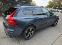 Volvo XC 60 R-DESIGN / AWD / B5 Cieszyn - zdjęcie 4