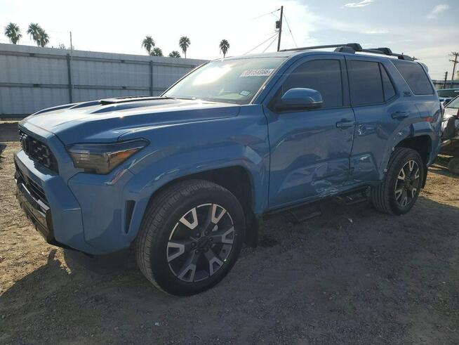 Toyota 4-Runner Bogata wersja wyposażenia / AWD / niski przebieg Chwaszczyno - zdjęcie 3