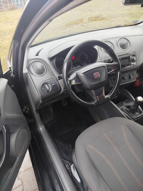 Sprzedam Seata Ibizę kombi Strzegom - zdjęcie 2