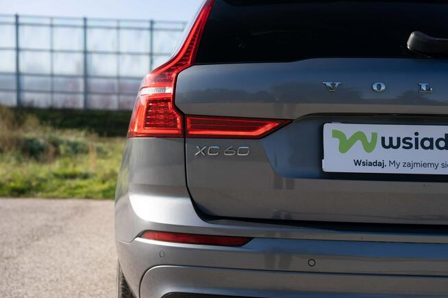 Volvo XC60 2.0 D4 AWD R-Design, 190 KM, SalonPL, Bezwypadkowy, FVAT23% Warszawa - zdjęcie 10