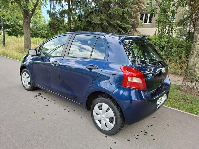 Toyota Yaris 1,0 klima Łódź - zdjęcie 4