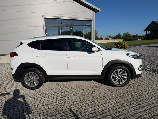 Hyundai Tucson *LED*xsenon*kamera*1.6 i*zadbany Sierakowice - zdjęcie 8