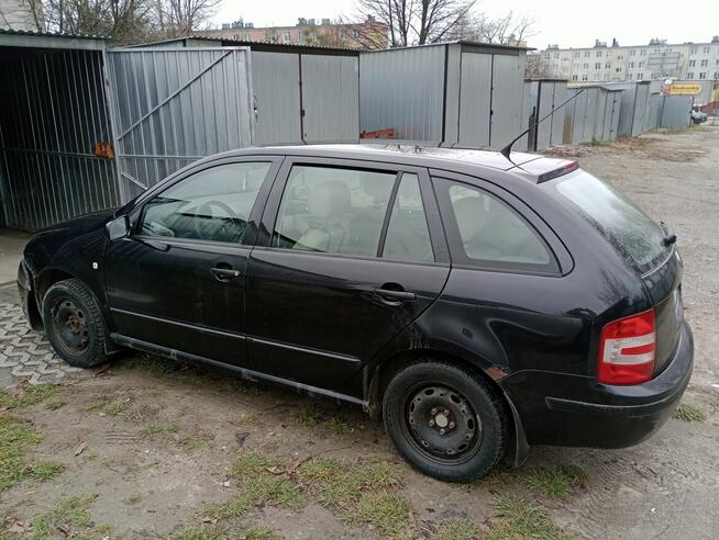 Skoda Fabia 1,4 16v 75 KM Kraśnik - zdjęcie 5