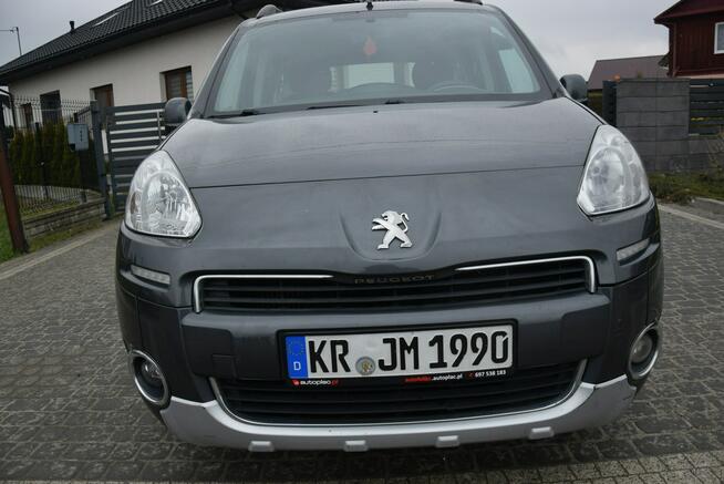 Peugeot Partner 1.6HDI 2013r/ Klima/ Led/ Hak/ 5-Osobowy/ Sprowadzony Majdan Sieniawski - zdjęcie 4