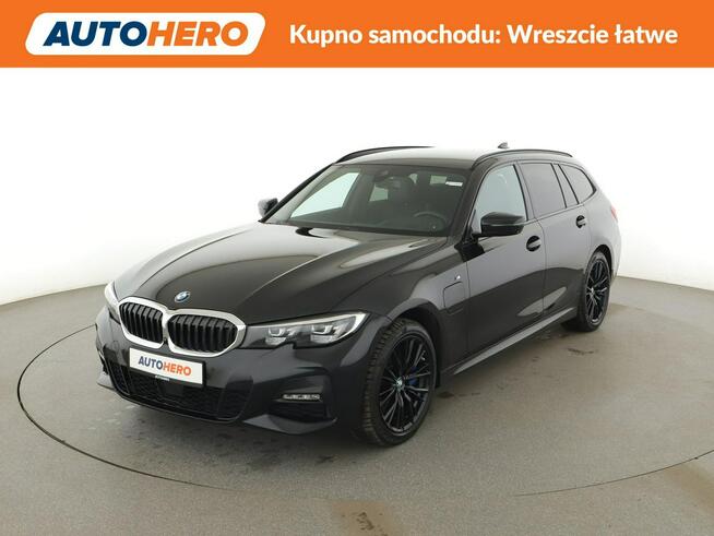 Fv23 330e xDrive MSport Navi Tempomat Grzane Sportsitze HUD Kamera LED Warszawa - zdjęcie 1
