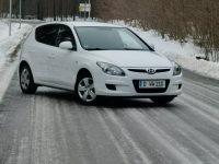 Hyundai i30 I 1.4 Benzyna 109KM Manual Ostrów Mazowiecka - zdjęcie 11