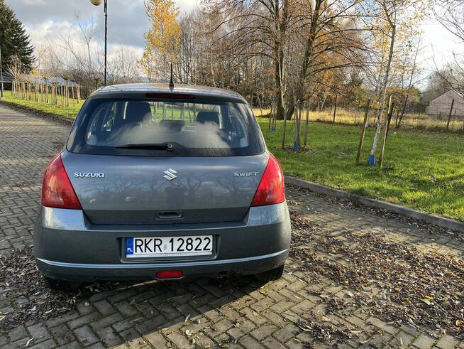Sprzedam Suzuki Swift Krosno - zdjęcie 3