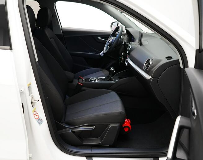 Audi Q2 35TFSI Stronic Advanced Matrix Led Virtual Kamera Panorama Kielce - zdjęcie 11