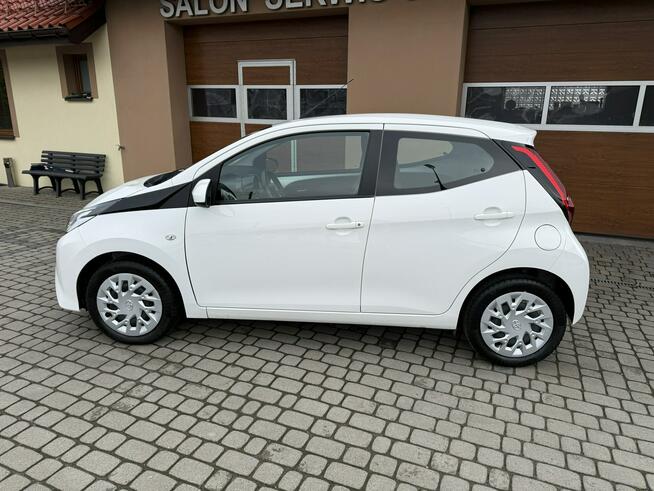 Toyota Aygo 1,0 72KM  Klima  Kamera  CarPlay Orzech - zdjęcie 11
