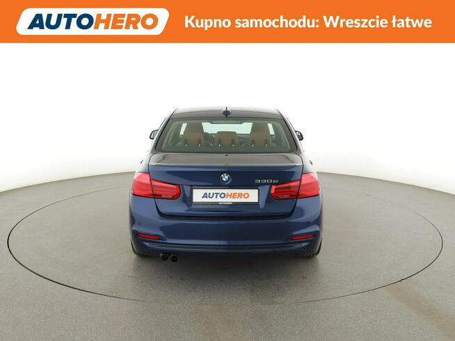 BMW 330 PHEV full LED skóra navi czujniki parkowania klima auto Warszawa - zdjęcie 6