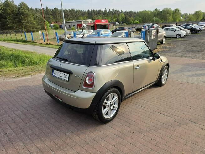 Mini One 1,6 benzynka z niskim przebiegiem 116 tyś km !!! Cielcza - zdjęcie 7