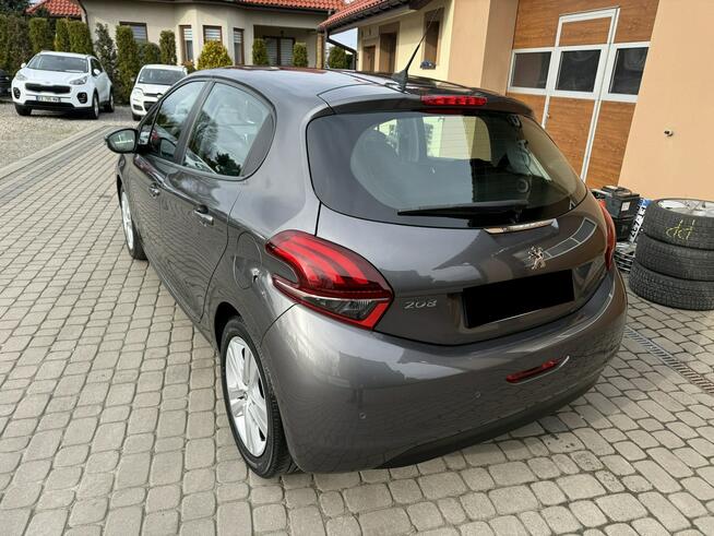 Peugeot 208 1,2 83KM  Klimatyzacja  Serwis Orzech - zdjęcie 9