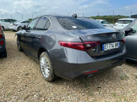 ALFA ROMEO Giulia 2.2 JTD 180 Lusso Q4 ET714 Rzeszów - zdjęcie 4